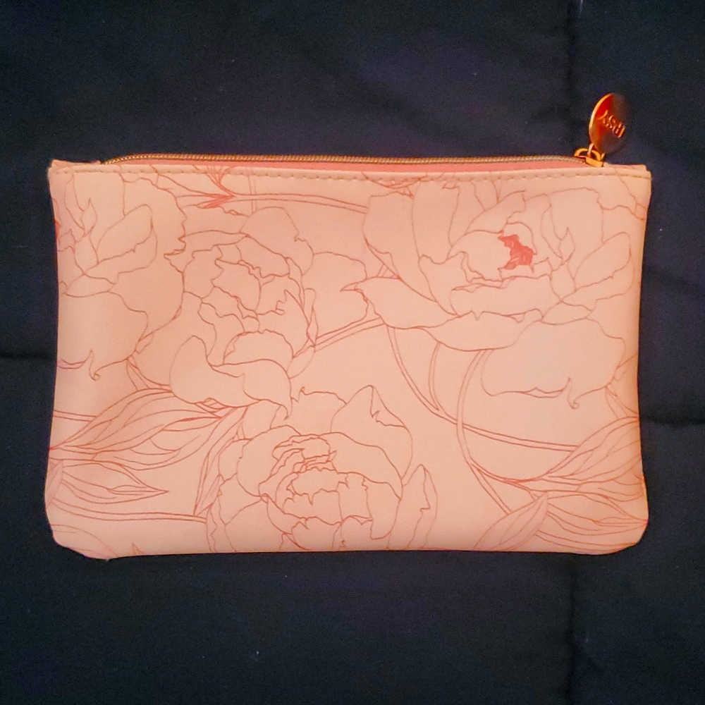 Makeup bag